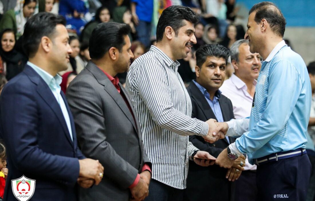 📸 پارت دوم گزارش تصویری از شب پایانی و مراسم اختتاميه مسابقات والیبال جام رمضان شهرستان تفت!